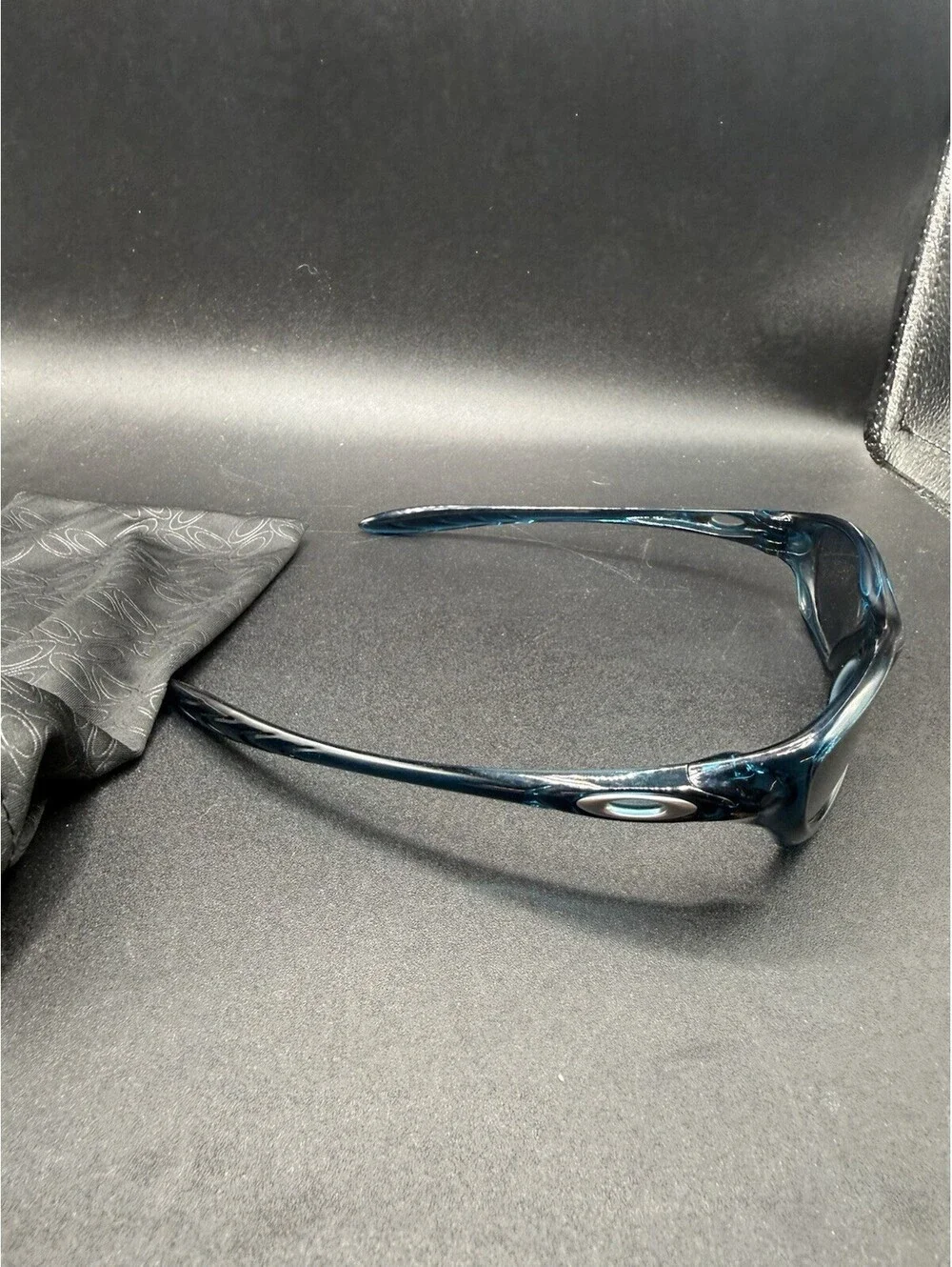 Oakley Fate Lithium/Grey Lenses 03-754